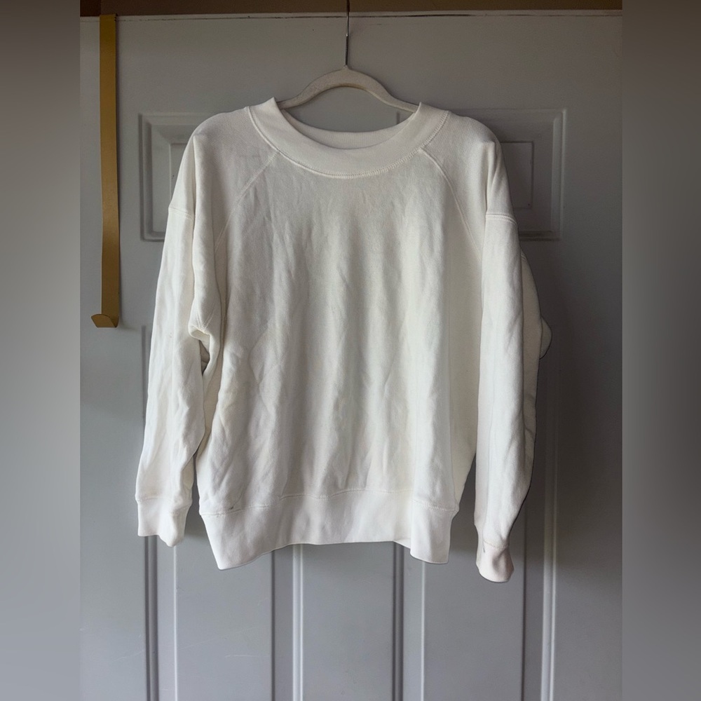 Entireworld white oversize pullover sweatshirt size M